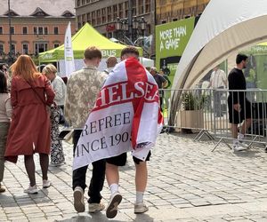 Wrocław żyje finałem Ligi Konferencji Europy. Kibice Betisu i Chelsea już w strefach kibica!