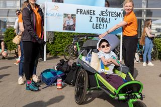 Nie chodzi i nie oddycha - a ukończył półmaraton. 