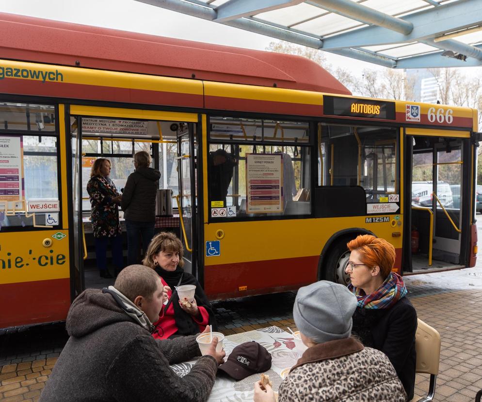 Autobus ciepła znów pojawił się w Rzeszowie. Znamy harmonogram