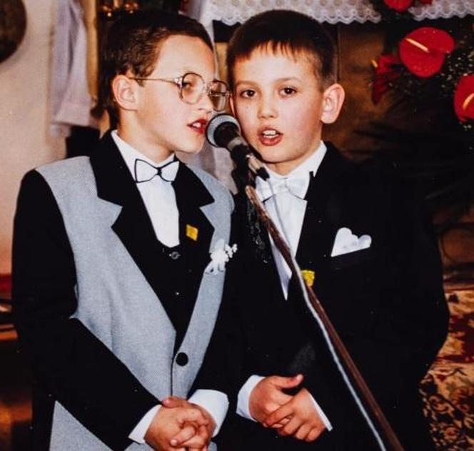 Tak w dzieciństwie wyglądał Kuba Urbański z zespołu Playboys! Nie uwierzysz, jak się zmienił