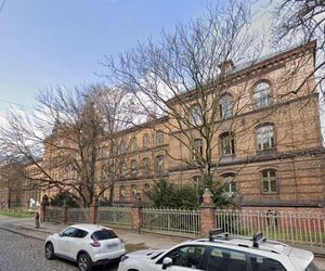 Najstraszniejszy budynek we Wrocławiu według AI