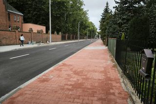 Końcówka remontu ulicy Racławickiej w Lesznie 