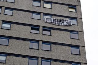 Protest studentów pod Domem Studenckim Jowita w Poznaniu