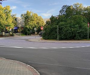 Prostokątne rondo znika z mapy Olsztyna. To było jedyne takie rondo w Europie