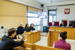 Proces przeciwko prof. Roszkowskiemu, autorze podręcznika do HiT