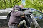 Pilna akcja antyterrorystów. 40-latek włamał się do domu i postrzelił właściciela