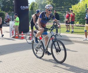 Ludzie z żelaza zmagali się w Kaliszu. Za nami Calisia Triathlon 2025