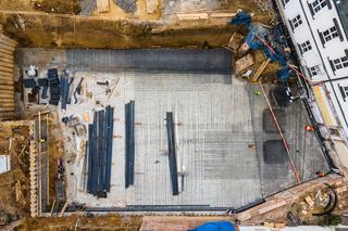 Stara hala sportowa przy I LO rozebrana. Nowa zaczyna rosnąć