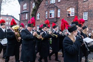 Barbórka 2025. Życzenia dla górników na Dzień Górnika. Wyjątkowe wierszyki, krótkie SMS-y i gotowe teksty [4.12.2025]