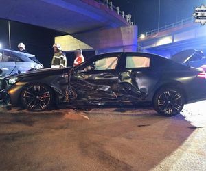 Dantejskie sceny na DK1. W kraksie brało udział 9 pojazdów. Zaczęło się od kierowcy bmw