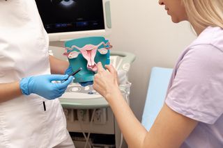 To groźne dla życia, może dotyczyć 1 na 50 kobiet. Oto co zwiększa ryzyko ciąży pozamacicznej