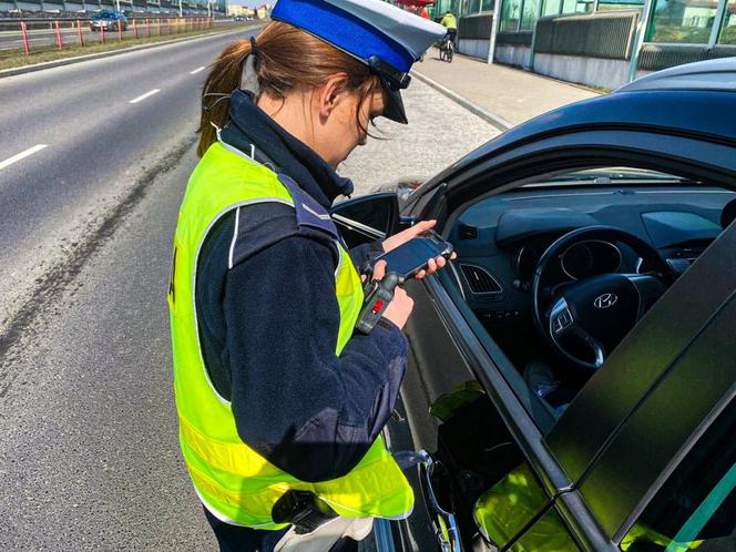 Koronawirus w Białymstoku i Podlaskiem. Policja sprawdza, czy przestrzegamy ograniczeń
