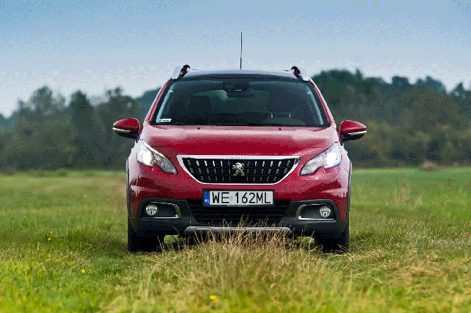 Peugeot 2008 vs. Honda HR-V