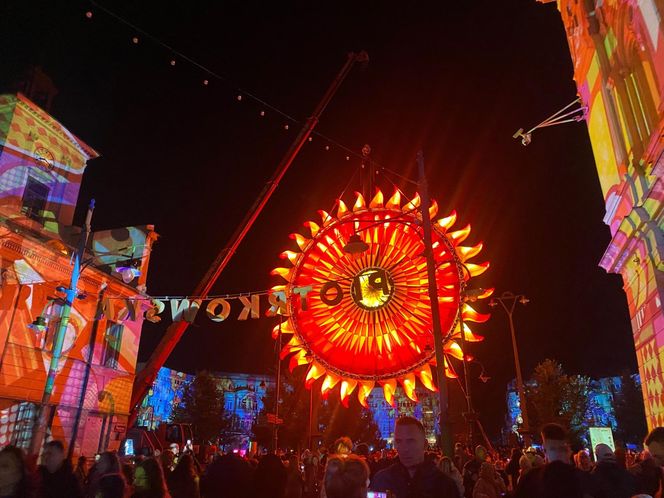 To naprawdę robi wrażenie!". W Łodzi trwa Light Move Festival