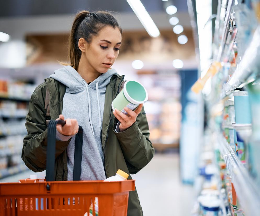 Te produkty uzależniają jak papierosy. Wyrzuć je z jadłospisu