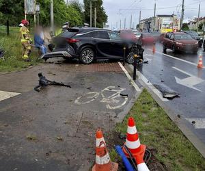 Fatalny wypadek na ulicach Gdyni! Kierowca wjechał chodnik i potrącił trzy osoby [ZDJĘCIA].