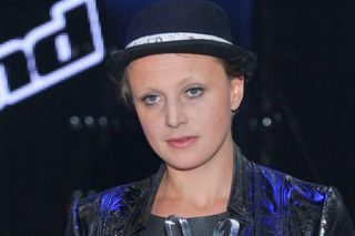 Zwyciężczyni The Voice of Poland straciła KILKADZIESIĄT tysięcy. Uwierzyła, że pisze z Anthonym Hopkinsem!