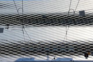 Geometria krzywoliniowa. Możliwości i ograniczenia fasad krzywoliniowych