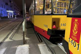 Makabryczny wypadek na Żoliborzu. 17-latka ciągnięta przez tramwaj. Ulicę zalała krew