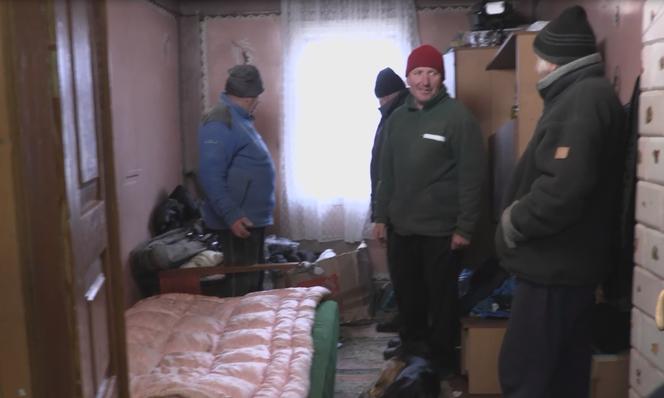 Dom Gienka i Andrzeja z Plutycz. W środku nie ma luksusów