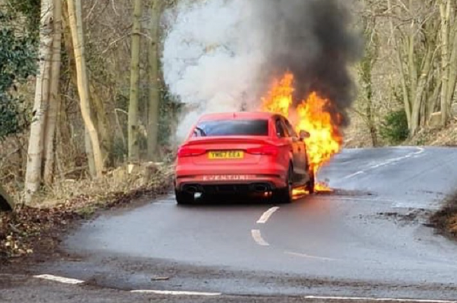 Audi RS 3 od Eventuri spłonęło