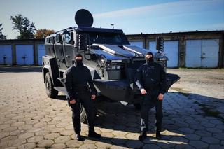 Śląscy policjanci dostali wóz opancerzony za 3 miliony złotych. Wygląda kosmicznie! [ZDJĘCIA, WIDEO]