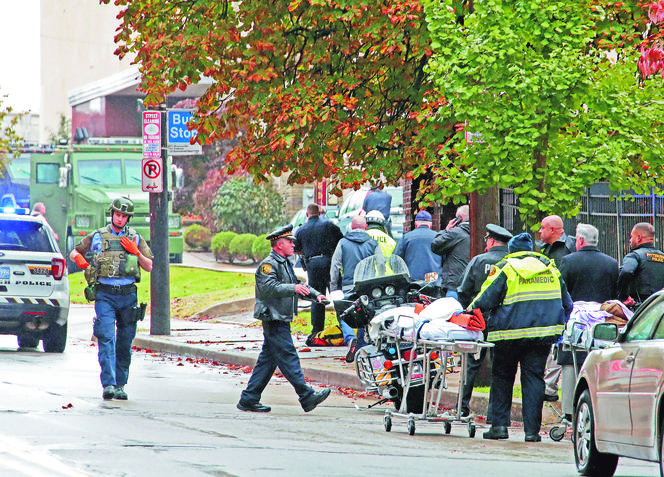 Krzyczał "Żydzi muszą umrzeć!" i strzelał