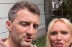 M jak miłość nowy sezon. Bartek (Arkadiusz Smoleński), Dorota (Iwona Rejzner) na planie