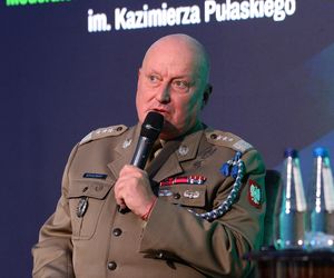Generał Sokołowski: Jeżeli ktoś nie stosuje się do cywilnych i wojskowych procedur, będziemy zestrzeliwać