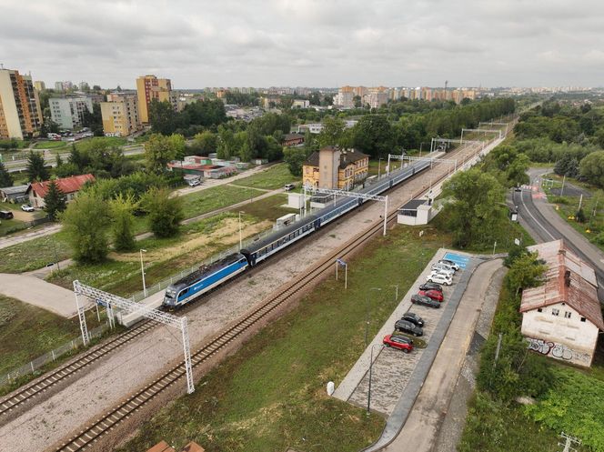 Parking przy przystanku Dąbrowa Górnicza Gołonóg