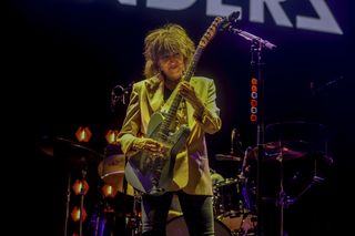 Chrissie Hynde (The Pretenders) z zaskakującym apelem do zagorzałych fanów: Dajcie na koncertach szansę lokalnym osobom