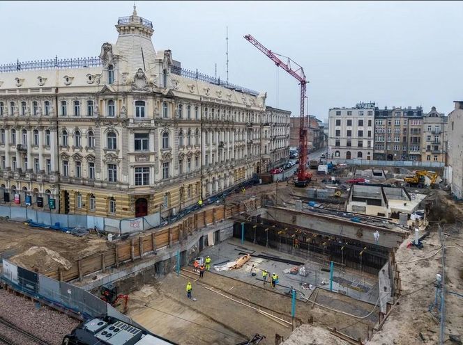 Budowa przystanku Śródmieście w Łodzi styczeń 2025