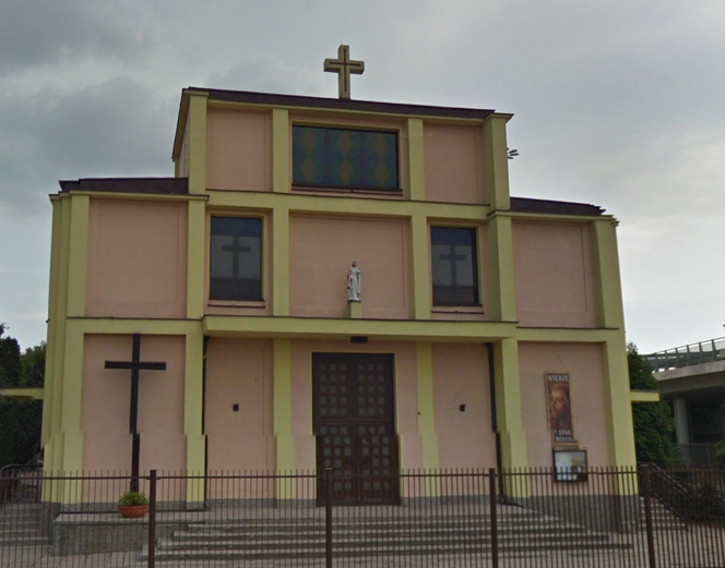 Wyglądają jak wyjęte z koszmaru! Zobacz najdziwniejsze budynki kościołów w Warszawie [TOP 10]