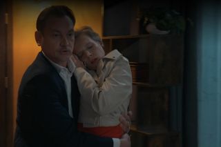 Barwy szczęścia, odcinek 3240: Stefaniak odurzy Sonię narkotykiem. Do nieprzytomnej kochanki sprowadzi bandytę Bazylowa - ZDJĘCIA, ZWIASTUN