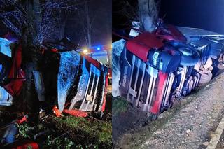 TIR wbił się w przydrożne drzewo! Z kabiny została miazga