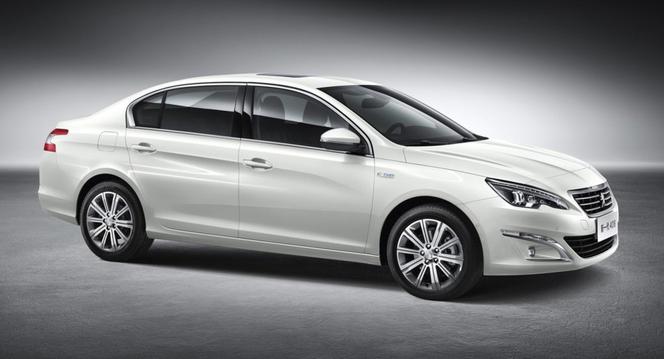 nowy Peugeot 408