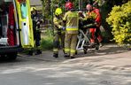 Dramat rodzinny w Piastowie? Córka zaatakowała swoją mamę. Nieoficjalnie: ugodziła ją nożem