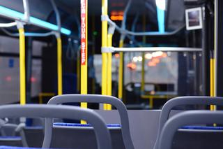 Skandal w autobusie miejskim w Rzeszowie: Kierowca źle się poczuł, pasażerowie byli oburzeni i NIE pomogli