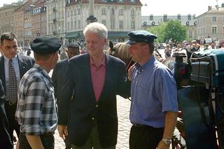 Bill Clinton, 2001r.