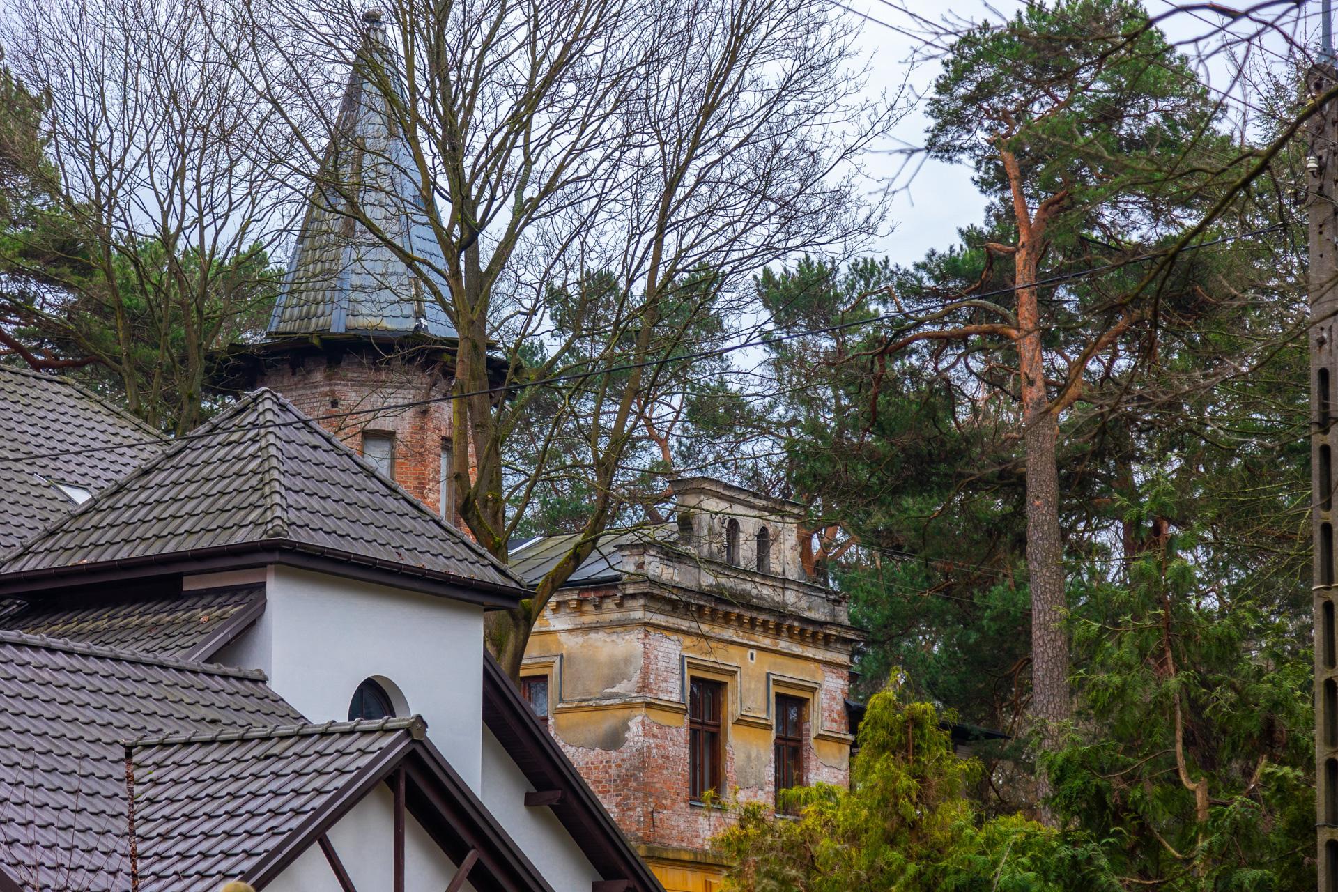 Konstancin-Jeziorna. Opuszczone wille - zobacz zdjęcia rezydencji, które kiedyś zachwycały