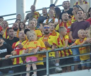 Korona Kielce - Cracovia. Zdjęcia kibiców podczas meczu. 10 sierpnia 2024