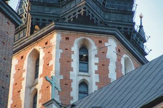 Nowe złote trąbki krakowskich hejnalistów. Instrumenty kosztowały 100 tysięcy złotych