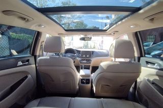 Policja odzyskuje skradzionego Hyundaia Tucson. Właściciel warsztatu z zarzutami