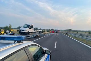 Uderzył w stojącego na drodze 27-latka! Tragedia na S5 koło Gniezna