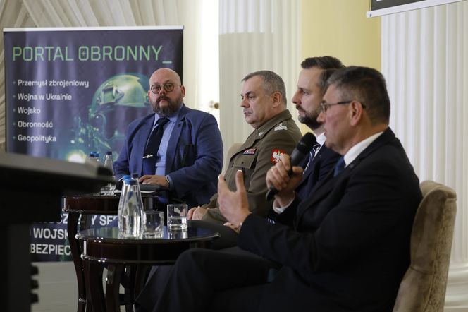 Gen. Wiesław Kukuła na konferencji „Przyszłość Sił Powietrznych RP” Portalu Obronnego