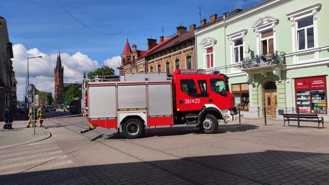 Tarnów. Ulica Krakowska została zablokowana z powodu alarmu bombowego