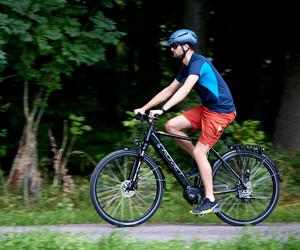 Nowoczesny rower e-bike od Romet