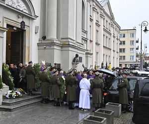 Ostatnie pożegnanie Lucjana Brychczego. Pogrzeb ikony Legii