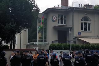Manifestacja pod ambasadą Azerbejdżanu