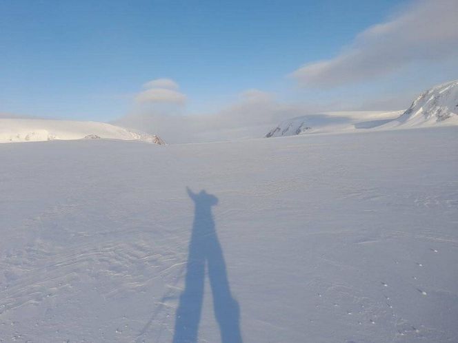  Polka samotnie weszła na Newtontoppen (1713 m), najwyższy szczyt wyspy Spitsbergen. Zrobiła to z bronią! 
